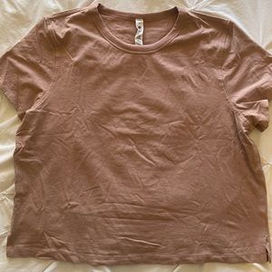 Lululemon crop top